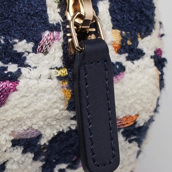 Chanel Blue/White Tweed Chanel 19 Round Clutch Bag - Picture 5 of 12